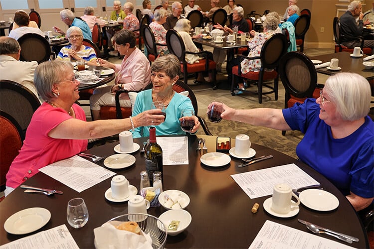 Senior Living Dining Experience Cheers