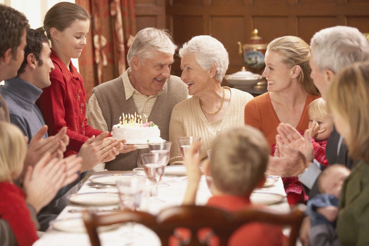 Creating Family Bonding Experiences In Senior Living